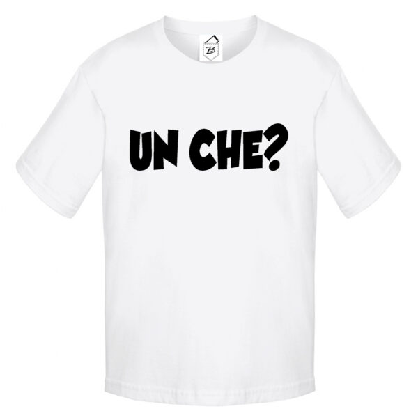 Tricou alb cu text negru „Un che?” – mesaj haios pentru replică de cuplu
